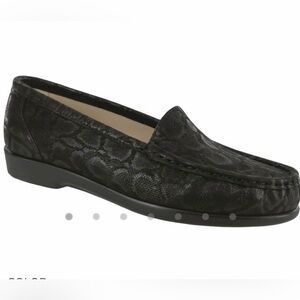 SAS Black Simplify Slip On Leather Loafer Nero Snake 10.5 WW NEW